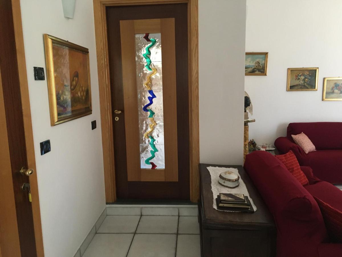 Casa Della Regina Apartment Аджерола Екстериор снимка